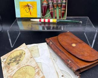 126 VintageWoodFloatsLeatherLeaderWallet1940s50sFishingLot