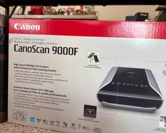61 CanoScan9000FHighSpeedFilmDocumentScanner