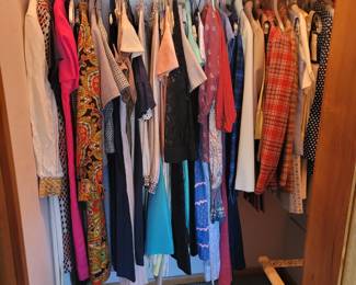 Vintage Young Women's Clothing