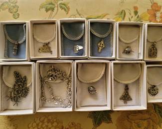 Vintage James Avery Jewerly