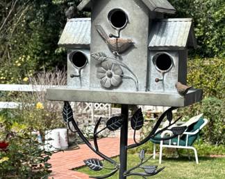 birdhouse on stand