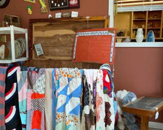 Cedar Quilt Box, Quilt Tops