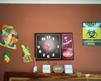 Dr. Pepper Advertising Clock