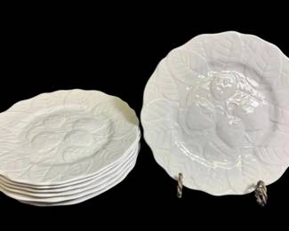 Fondeville Alvarez White Strawberry Plates