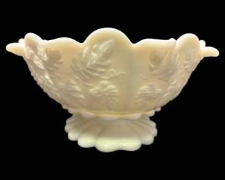 Westmoreland Milk Glass Centerpiece Bowl