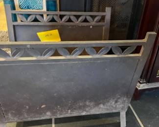 Cast iron log holder