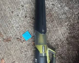 Ryobi leaf blower
