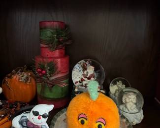 Halloween and Christmas Themed Shelf Decor Collection