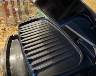 George Foreman Indoor or Outdoor Grill second image