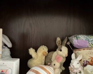 Assorted Easter Decor Collection second image