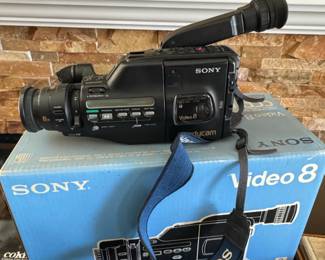 Sony Handycam CCDF Video Camcorder