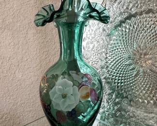 Vintage Fenton Emerald Green HandPainted Floral Art Glass Vase