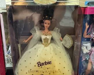 Barbie as Dans Le Role De Empress Kaiserin Sissy Imperatrice Limited Edition Doll