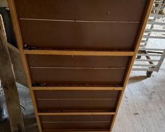 Book or magazine display rack