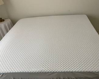 Queen Size Bed with Tempurpedic Topper $60