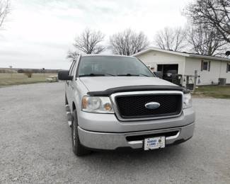 2008 Ford XLT Triton, 4.6L engine, AT, 2WD,Crew Cab, Power Windows & Locks, 