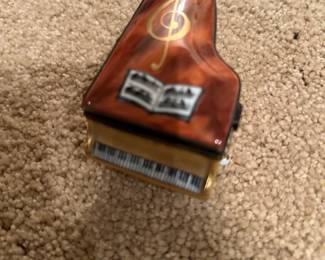 Limoges piano trinket box 