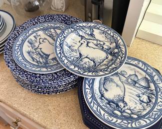 Williams Sonoma farm plates