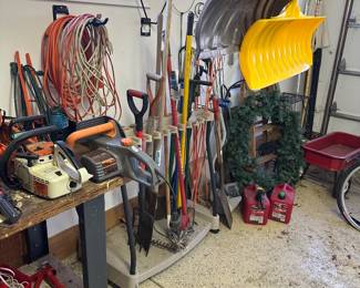 yard tools 