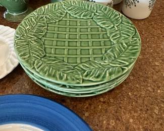 BORDALLO MAJOLICA WOVEN PLATES