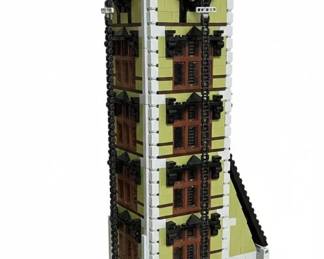 LEGO Icons Haunted House