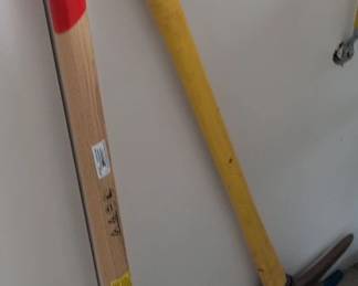 Sledgehammer and Pickaxe Set