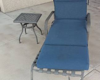 Blue Cushioned Aluminum Chaise Lounge with Matching Side Table