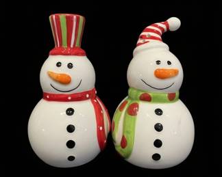 Ceramic Snowman Salt and Pepper Shakers