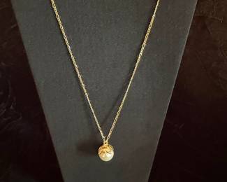 Gold-Tone Faux Pearl Pendant Necklace