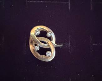 Two-Tone Gold and Diamond Interlocking Ring