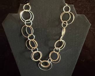 Multi-Tone Interlocking Circles Necklace