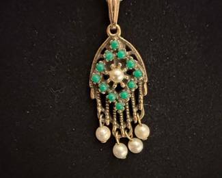 Vintage Art Nouveau Style Pendant Necklace with Faux Pearls and Green Stones