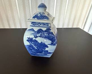 Blue and White Porcelain Ginger Jar