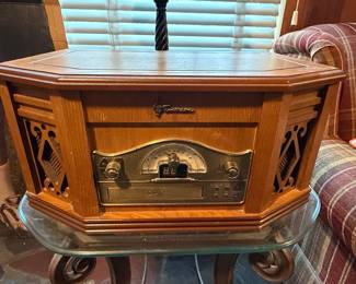 Emerson NR303TT Record Player with CD Player and Radio