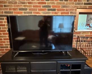 VIZIO 50-inch Class 4K UHD LED HDR Smart TV