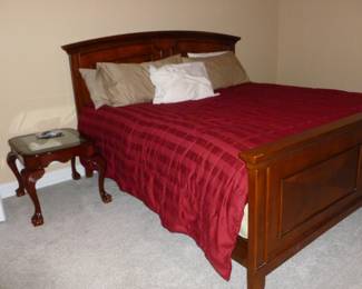 King-size headboard & footboard, glass top end table