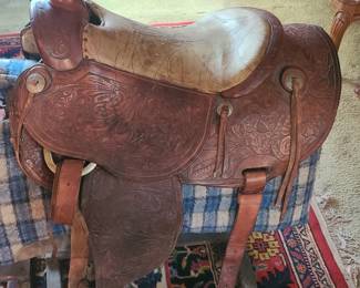 Western saddle