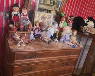 Antique dresser with dolls