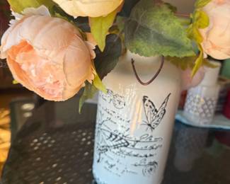 Decorative Ceramic Vase with French Script and Butterfly Design