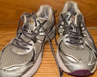 ASICS Womens GelKayano Running Shoes