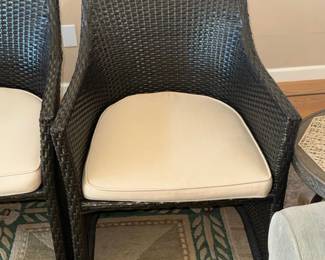 Wicker Outdoor Dining Chairs with Cushions