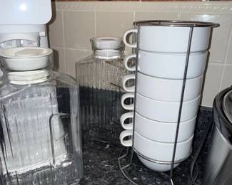 White Ceramic Espresso Cups with Chrome Rack