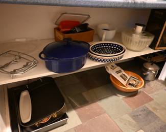 Cast Iron Dutch oven