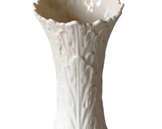 310 - Lenox Vase - 8.5" Tall