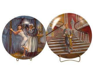 554 - 2 Gone with the Wind Plates - 8.5" Round