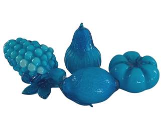 600 - 4 Pieces Blue Glass Fruit