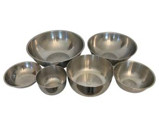 848 - 6 Metal Mixing Bowls