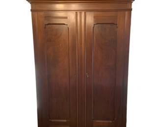 829 - Victorian Walnut Wardrobe