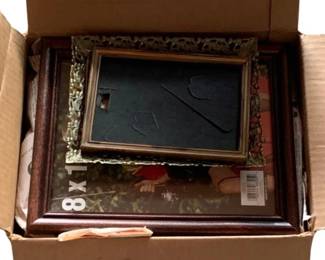 969 - Box of Assorted Picture Frames