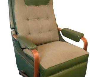 3009 - Vintage Mid-Century Recliner - 28 x 32 x 41 (Description): Used as is electric/electronic/mechanical  item. No guarantee all components, untested.